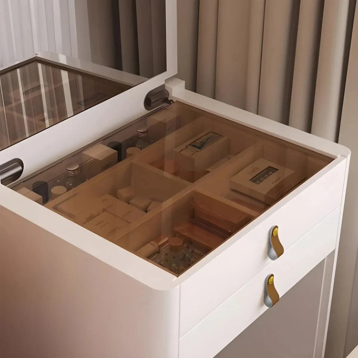 Eleganter Schminktisch mit klappbarem Spiegel + Hocker inklusive